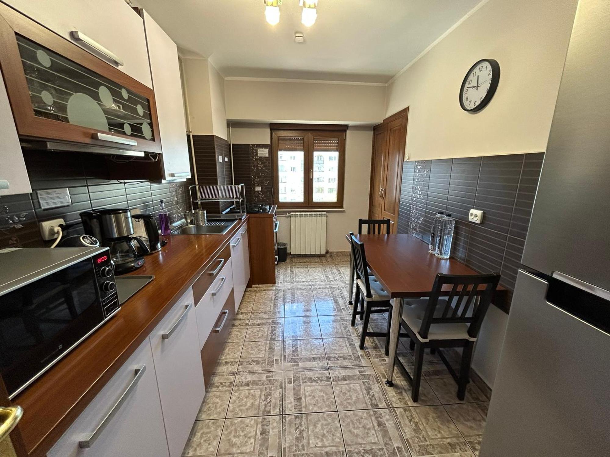 Apart. Premium Ultracentral, 3 Camere Loc Parcare. Ploieşti Eksteriør billede