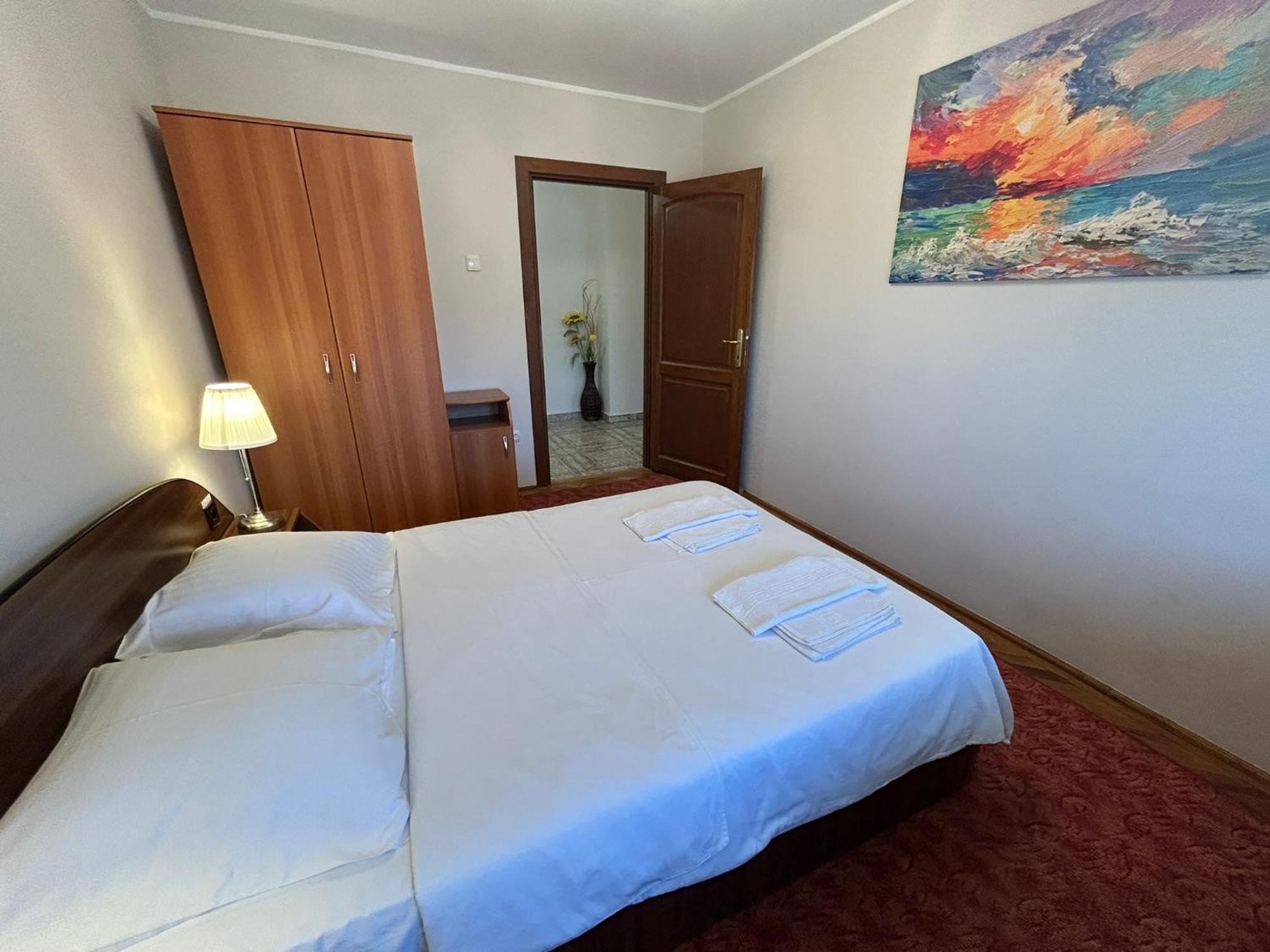 Apart. Premium Ultracentral, 3 Camere Loc Parcare. Ploieşti Eksteriør billede