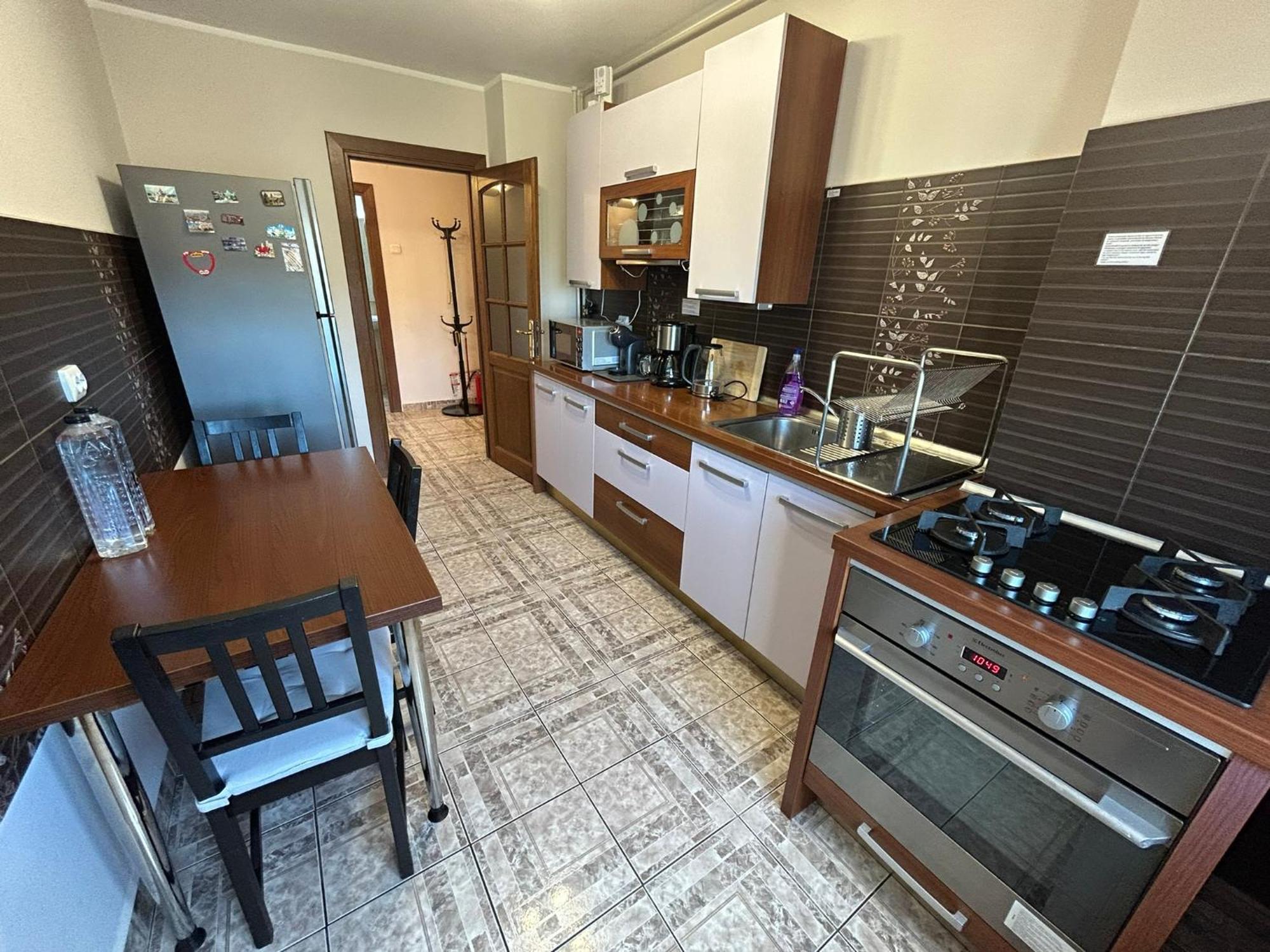 Apart. Premium Ultracentral, 3 Camere Loc Parcare. Ploieşti Eksteriør billede